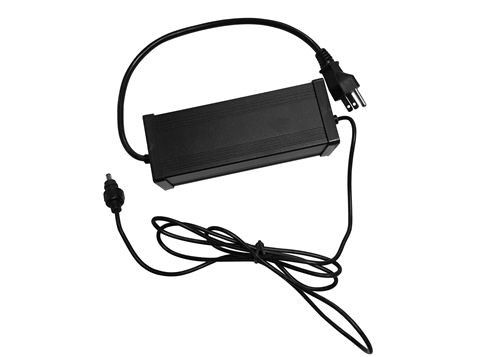 21V 4A 84W प्रकाश स्थिरता सहायक उपकरण DC पावर लगातार वोल्टेज 50Hz 60Hz